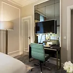 Hotell Hilton Opera
