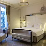 Hilton Opera Hotell 4*
