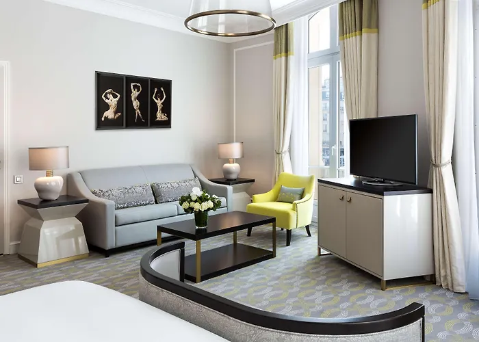 Hotel Hilton Opera 4*