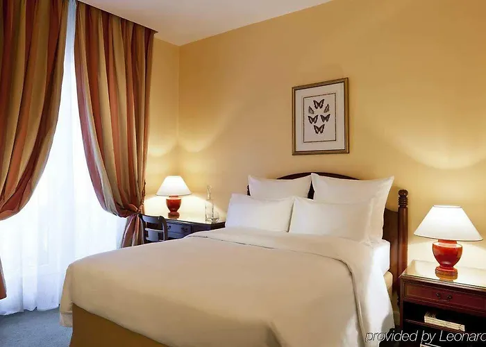 מלון Hilton Opera