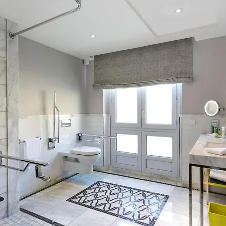 Hilton Opera 4* Parigi