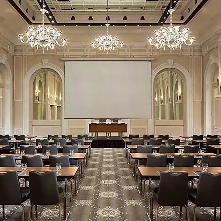 Hilton Opera Hotel