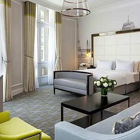 Hotel Hilton Opera 4*