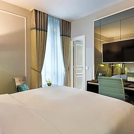 Hilton Opera 4* París