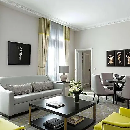 Hilton Opera París