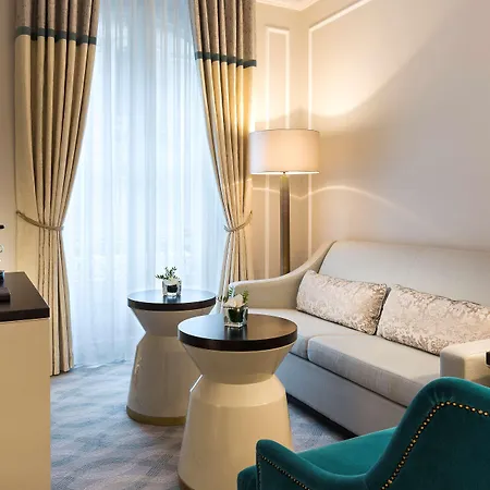 Hilton Opera 4* Paris
