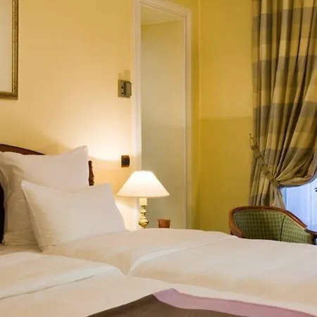 ヒルトン オペラ ホテル