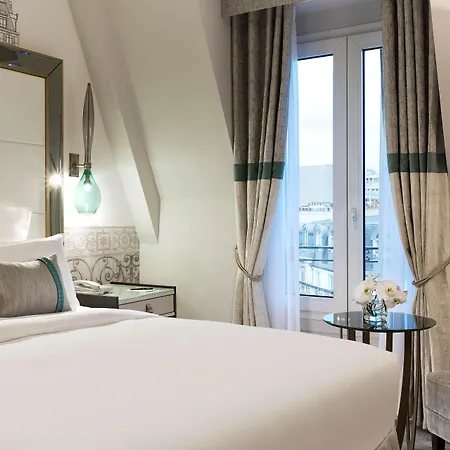 Hilton Opera 4* Париж