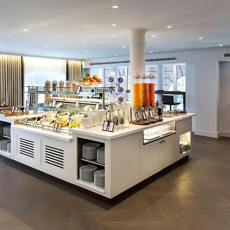 Отель Hilton Opera Париж