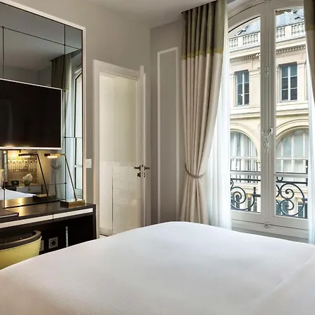 Отель Hilton Opera Париж